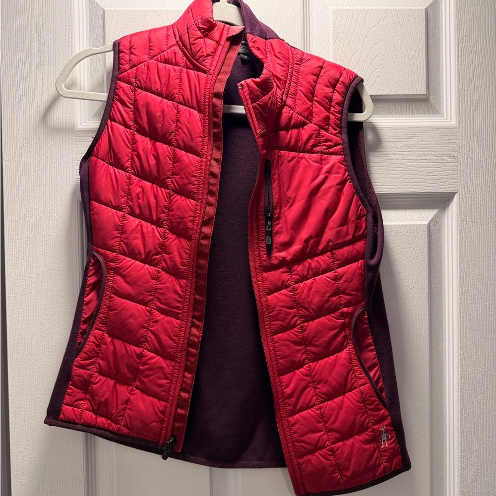Smartwool Women's Vibrant Red Quilted Vest